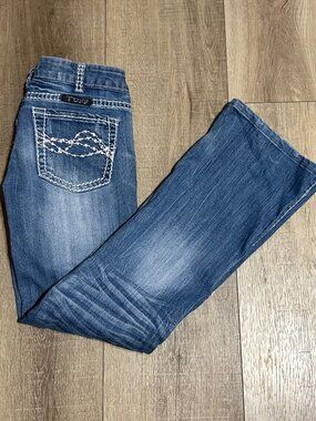 COWGIRL TUFF Edgy Bootcut Jeans Size 27